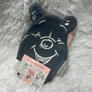 Winnie The Pooh Baby Cleansing Mitts